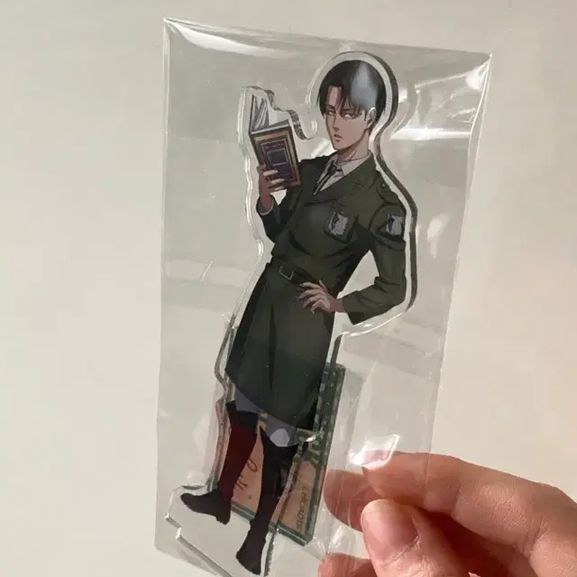 진격의거인 진격거 리바이 독서 아크릴 스탠드