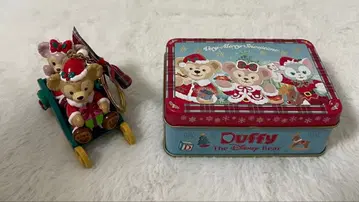 더피 크리스마스 키링과 캔