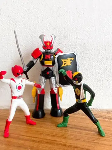 배틀 피버 J 피규어 세트