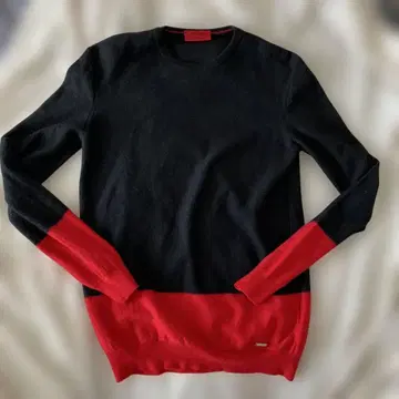 HUGO 엑스트라 파인 메리노울 스웨터 블랙/빨간색