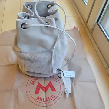 마르코마지 복조리 퍼 백 화이트