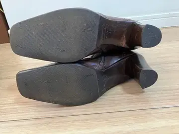 브라운 가죽 롱 부츠 높은 힐