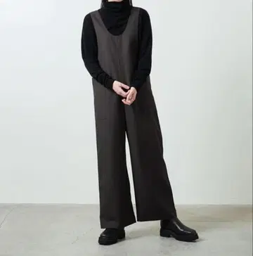 새상품급 MARW 유나이티드 애로우즈 U넥 살로펫 38