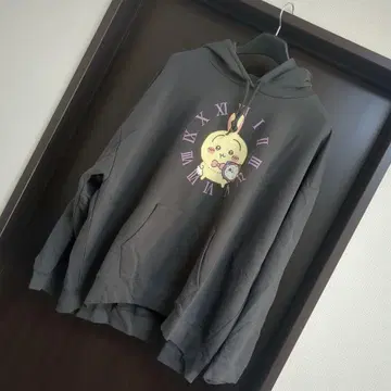 새상품 치이카와 토끼 후드티 차콜