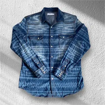 AZUL BY MOUSSY 데님 셔츠 네이티브 무늬