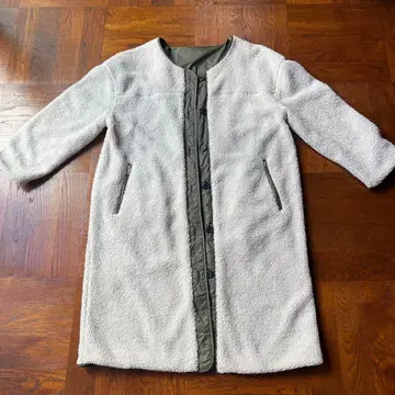 어반 리서치 리버서블 보아 자켓 롱 기장 화이트&카키