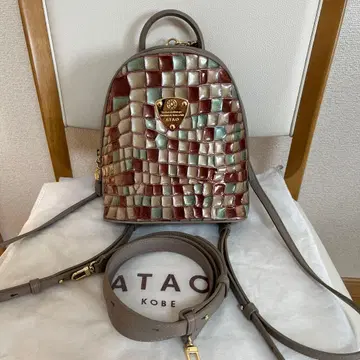 ATAO 멀티 컬러 가죽 백팩