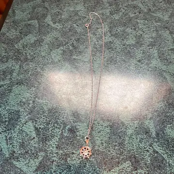 신뇨엔 윤보 펜던트 목걸이