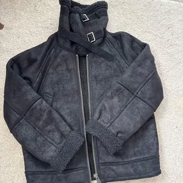 PERVERZE 블랙 인조 가죽 아우터