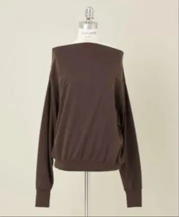 콘테 코튼 오프숄더 맨투맨