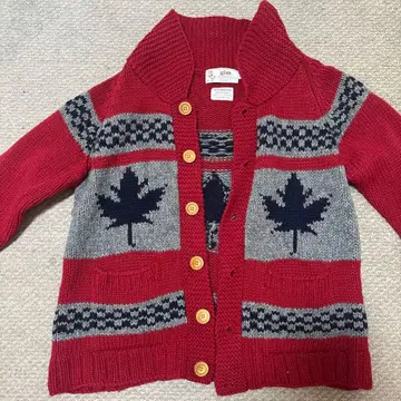 gim 메이플 리프 무늬 니트 스웨터