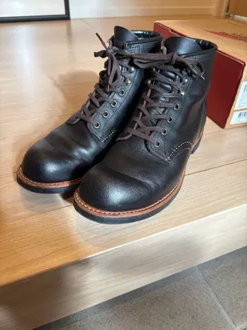 레드윙 3345 블랙스미스 차심