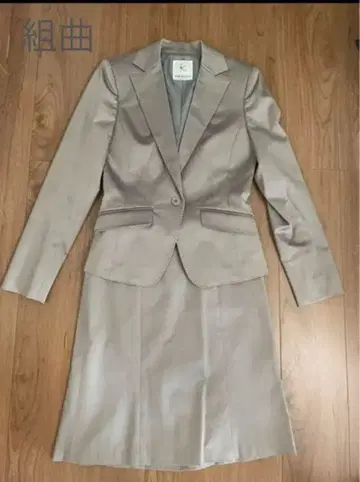 가격 인하 쿠미쿄쿠 KUMIKYOKU 스커트 수트 셋업 새상품급