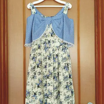 [ 미사용 ] 밀크 Laura 트윈 Set 원피스 오프 플라워