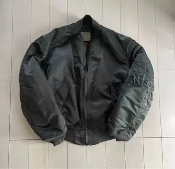 레어 ALPHA MA-1 그랜드 크루 90s 카키