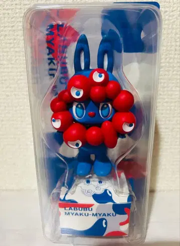 먀쿠먀쿠 라브브 콜라보 피규어