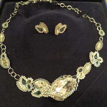 Swarovski 크리스탈 목걸이 귀걸이 세트