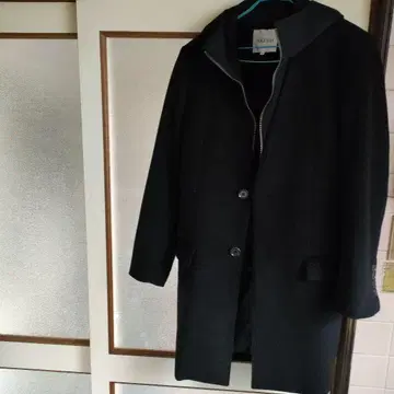 VOGUISH 체스터 코트