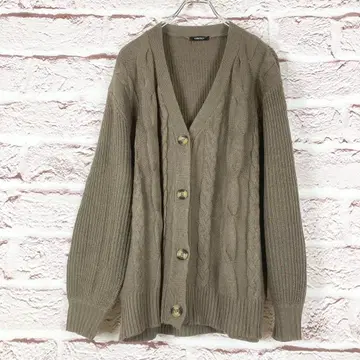 r432 SUREVE + 베이지 케이블 짜임 V넥 니트 가디건 3L