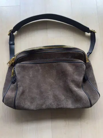 톰 포드 브라운 스웨이드 숄더백