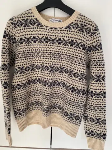 페어아일 패턴 긴팔 니트 스웨터 아이보리/네이비