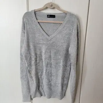 ZEROby 토네이도 마트 V넥 그레이 니트 M사이즈