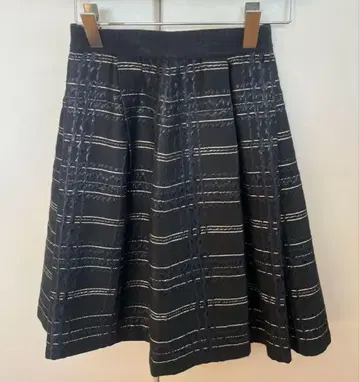 ANAYI 트위드 플레어 스커트