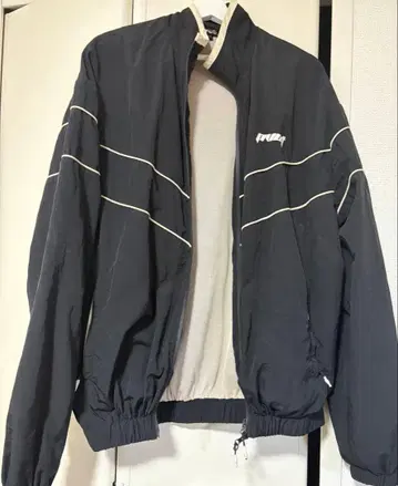 pvot 자켓 M 사이즈