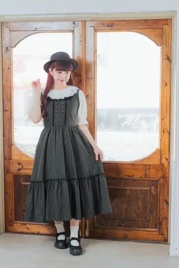 새상품 택 포함 시마무라 여성용 클래시컬 오버롤 스커트 아오키 미사코