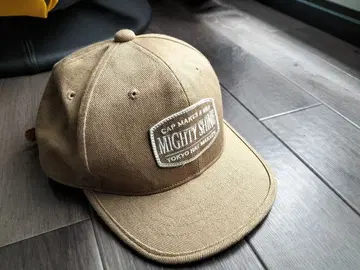 MIGHTY SHINE 베이지 캡