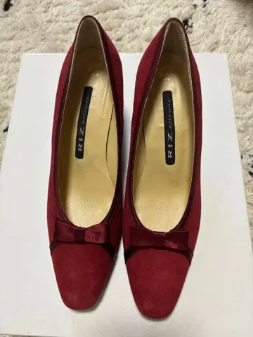 Rizraffinee 리즈 라피네 펌프스 23.5