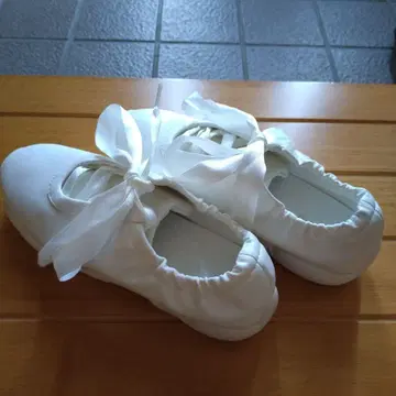 JW PEI 플랫슈즈 리본 발레 슈즈 스니커즈 23.5cm