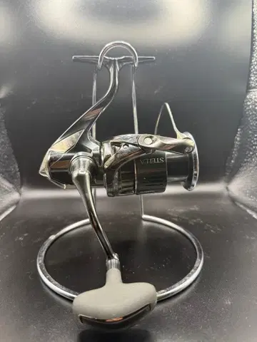 22 STELLA 스피닝 릴 스텔라 4000XG