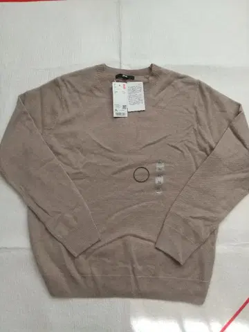 유니클로 캐시미어 쿨넥 스웨터 XL 2024