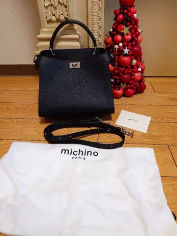 미니멀리스트 michino 블랙 루테스 미니 스트랩 포함