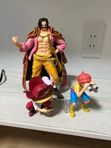 원피스 제일복권 로저 해적단 로저 샹크스 배기 상자 없음