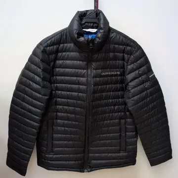 CALVIN KLEIN 블랙 다운 자켓