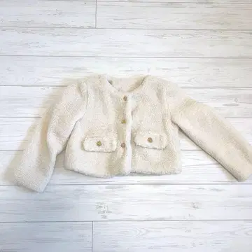 아이보리 보아 자켓 골드 버튼