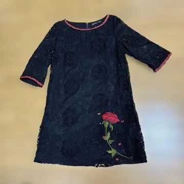 Rosalita Mc Gee 블랙 자수 원피스 L