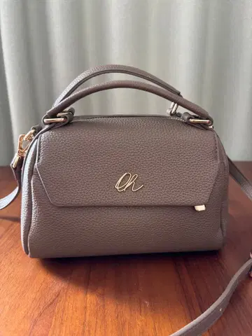 오리엔탈 트래픽 골드 로고 모티브 핸드백 BA-241