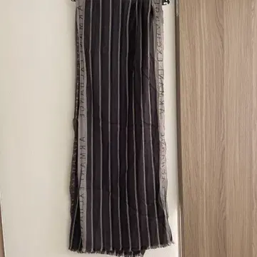 ARMANI EXCHANGE 스톨