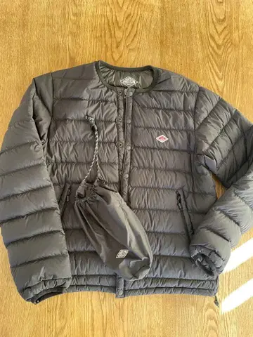 단톤 이너 다운 블랙