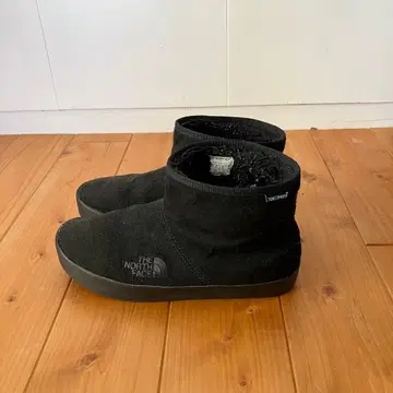 THE NORTH FACE 무스탕 숏부츠 블랙