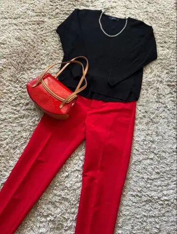 Brahmin V넥 블랙 니트