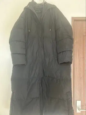 초인기 ZARA 롱 다운 코트
