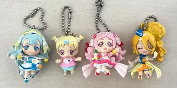 HUG! 프리큐어 키링 세트