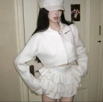 andwang Kirakira Short Zip up white 화이트