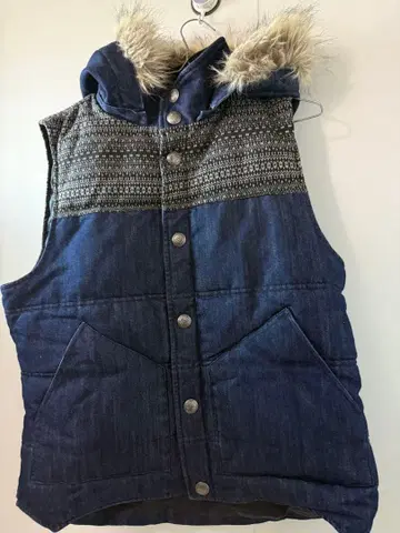 SUN DOGS 후드 부착 베스트