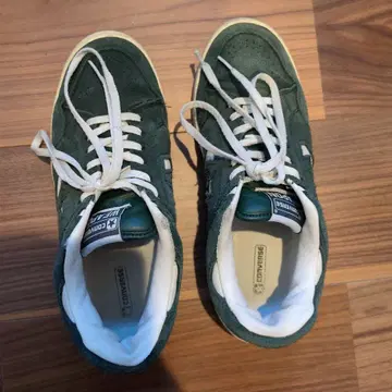 CONVERSE 다크 그린 스니커즈