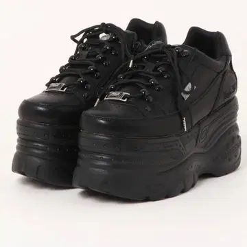 Yosuke 통굽 스니커즈 블랙 가죽 스니커즈 지뢰계 양산형